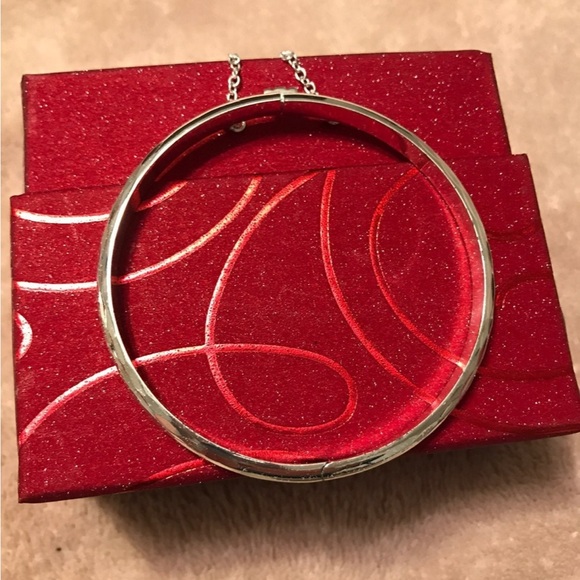 Bracelet - Picture 5 of 8